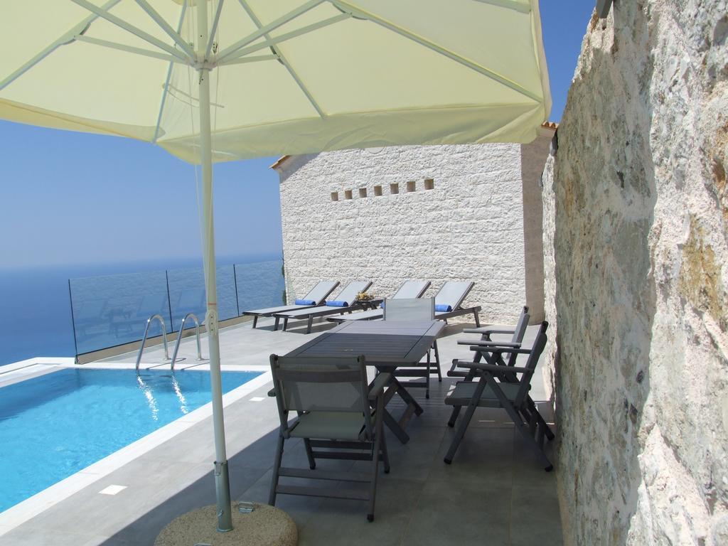 Kampaki Stone Houses Agios Nikitas Exterior photo