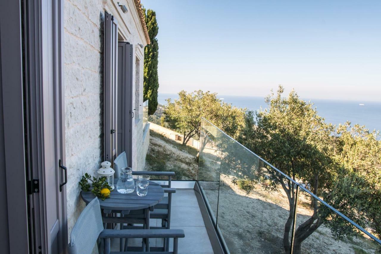 Kampaki Stone Houses Agios Nikitas Exterior photo